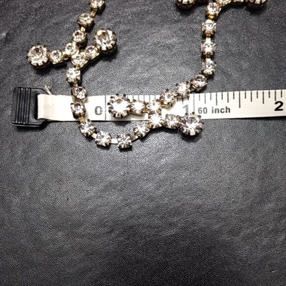 Long silver tone rhinestone necklace - Picture 6 of 8
